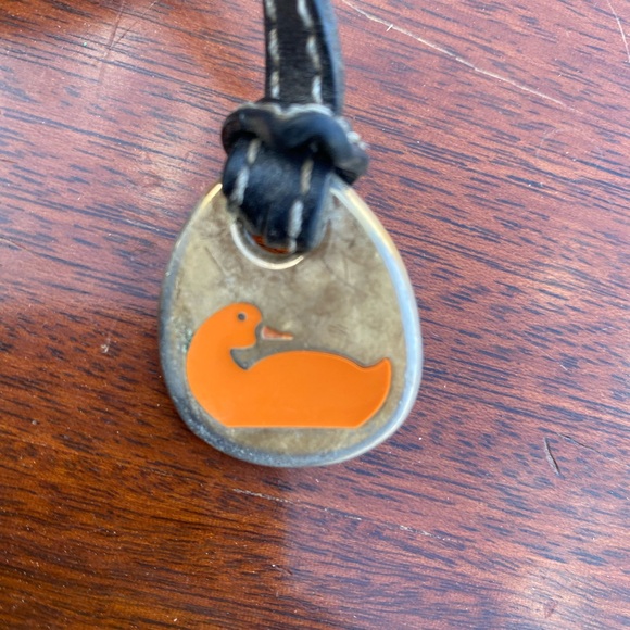 Dooney and Burke Heart Canvas Y2K bag - Picture 4 of 5